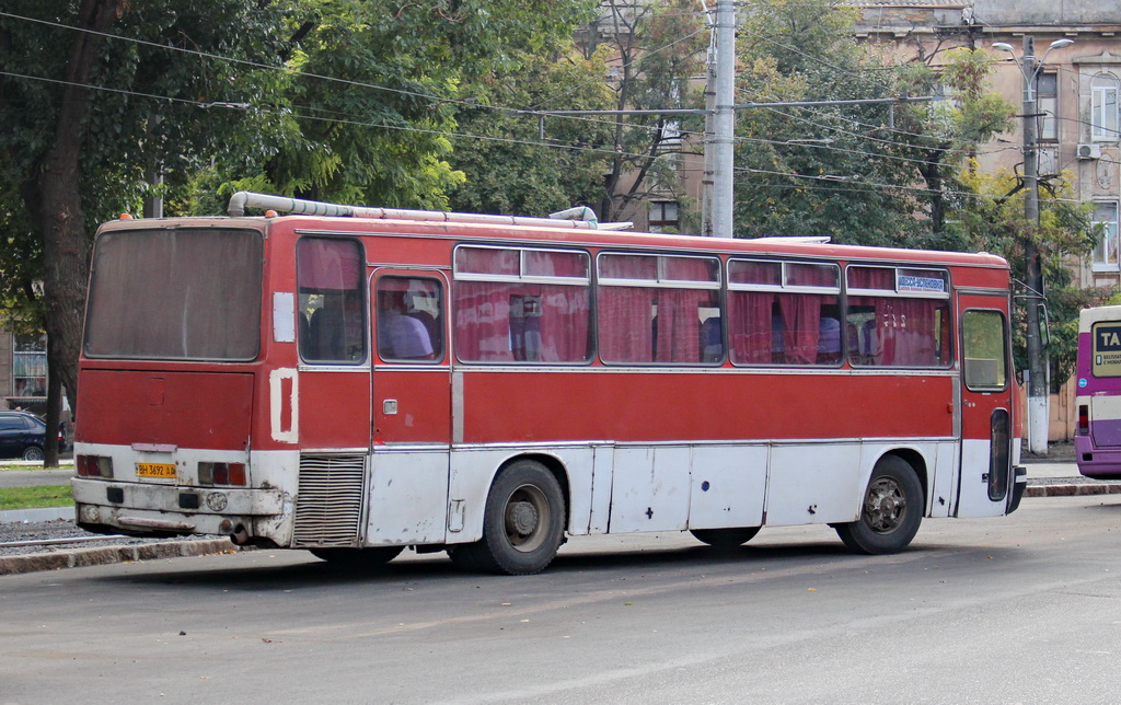 Одесская область, Ikarus 256.74 № BH 3692 AA