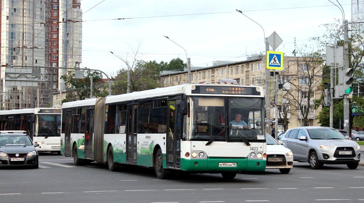 Санкт-Петербург, ЛиАЗ-6213.20 № 7403