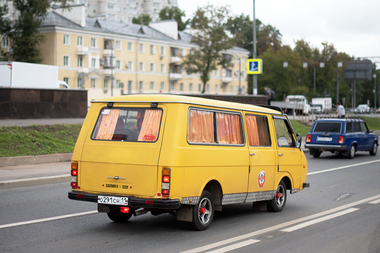 Москва, РАФ-22038-02 № О 291 СН 11