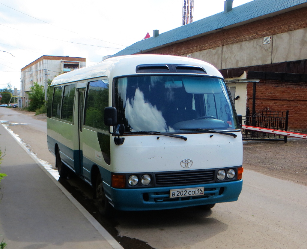 Татарстан, Toyota Coaster (III B40/B50) № В 202 СО 16