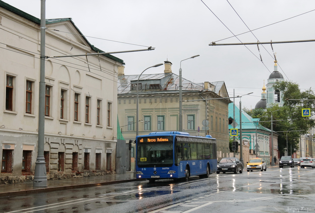 Москва, Mercedes-Benz Conecto II № 040706