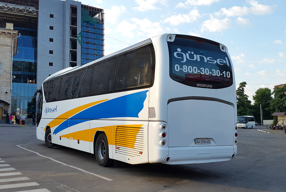 Киев, Neoplan P21 N2216SHD Tourliner SHD № AA 0394 KP