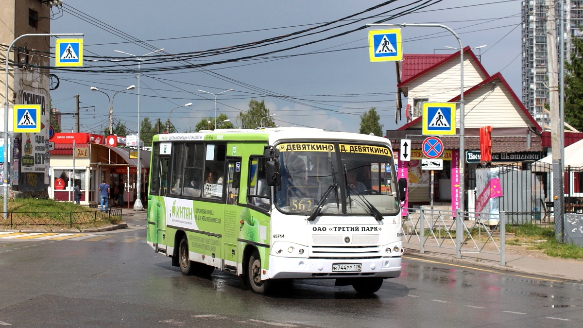 Санкт-Петербург, ПАЗ-320402-05 № В 744 РР 178