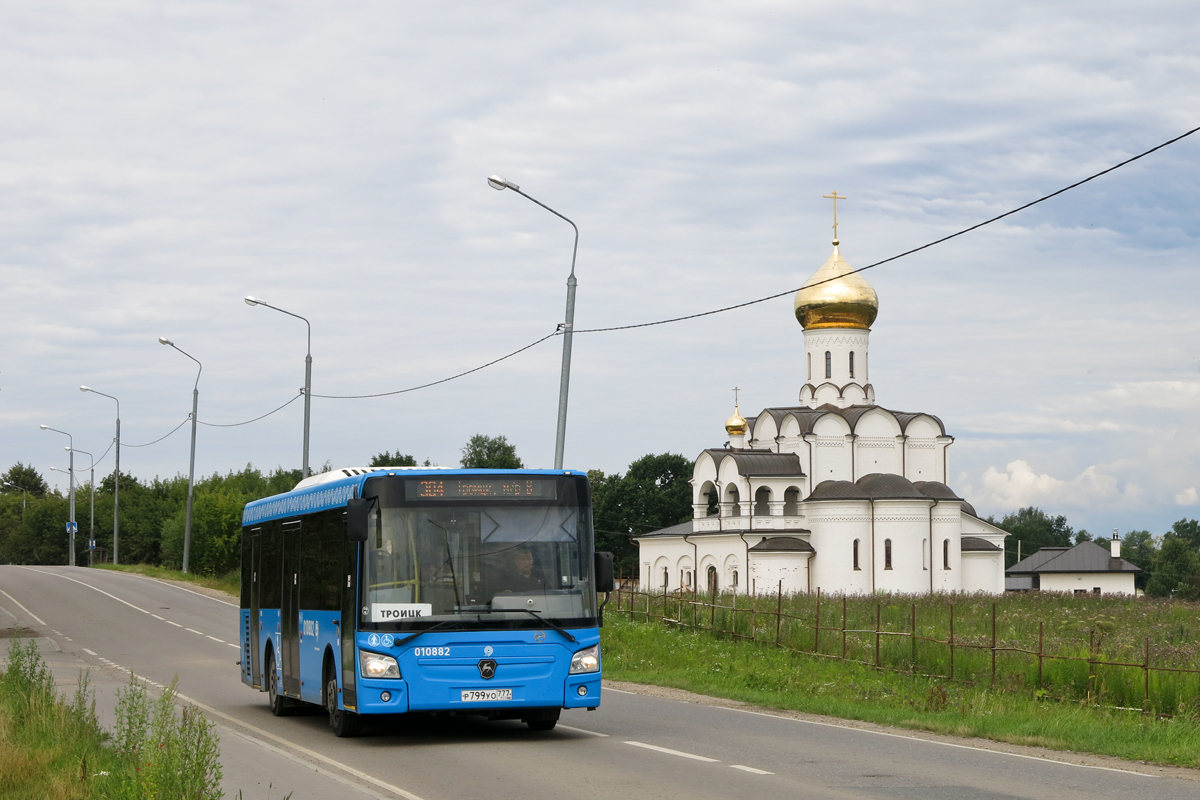 Москва, ЛиАЗ-4292.60 (1-2-1) № 010882