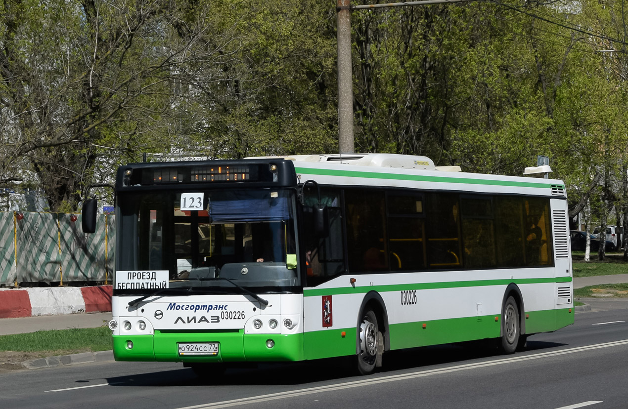 Moskau, LiAZ-5292.22 (2-2-2) Nr. 030226