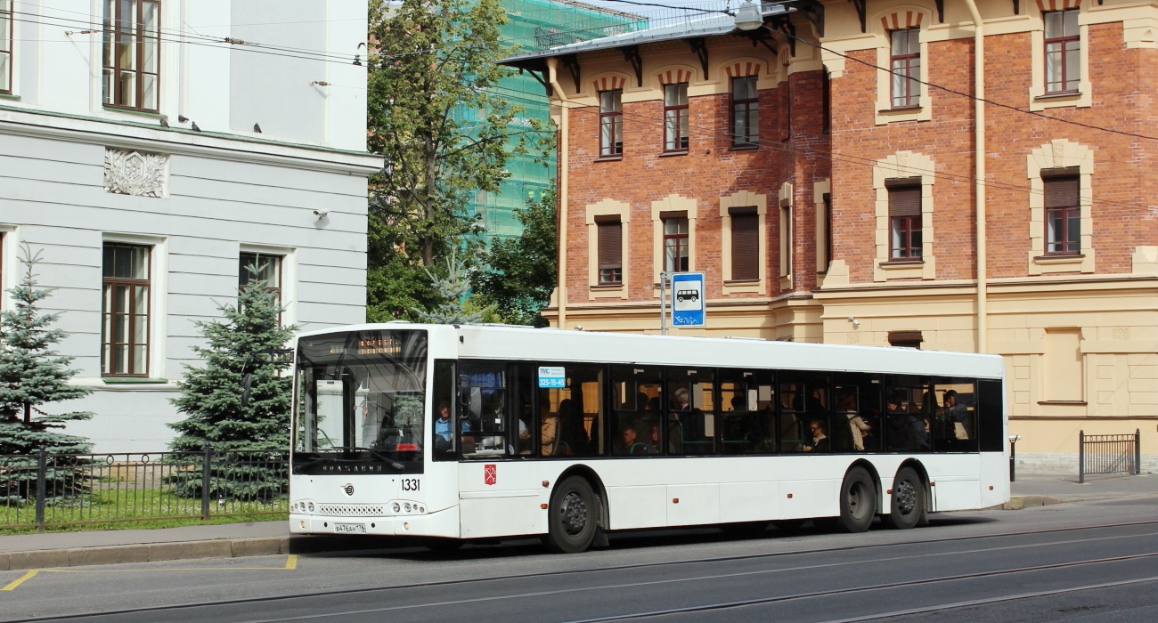 Санкт-Петербург, Волжанин-6270.06 