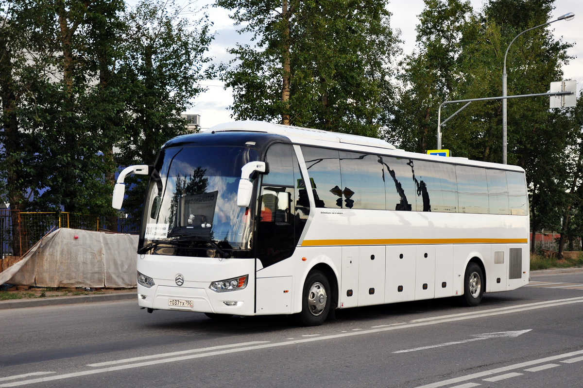 Московская область, Golden Dragon XML6126JR № Т 037 ТХ 750