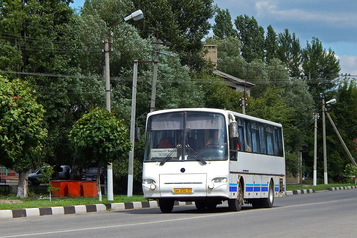 Белгородская область, КАвЗ-4238-02 № АМ 252 31