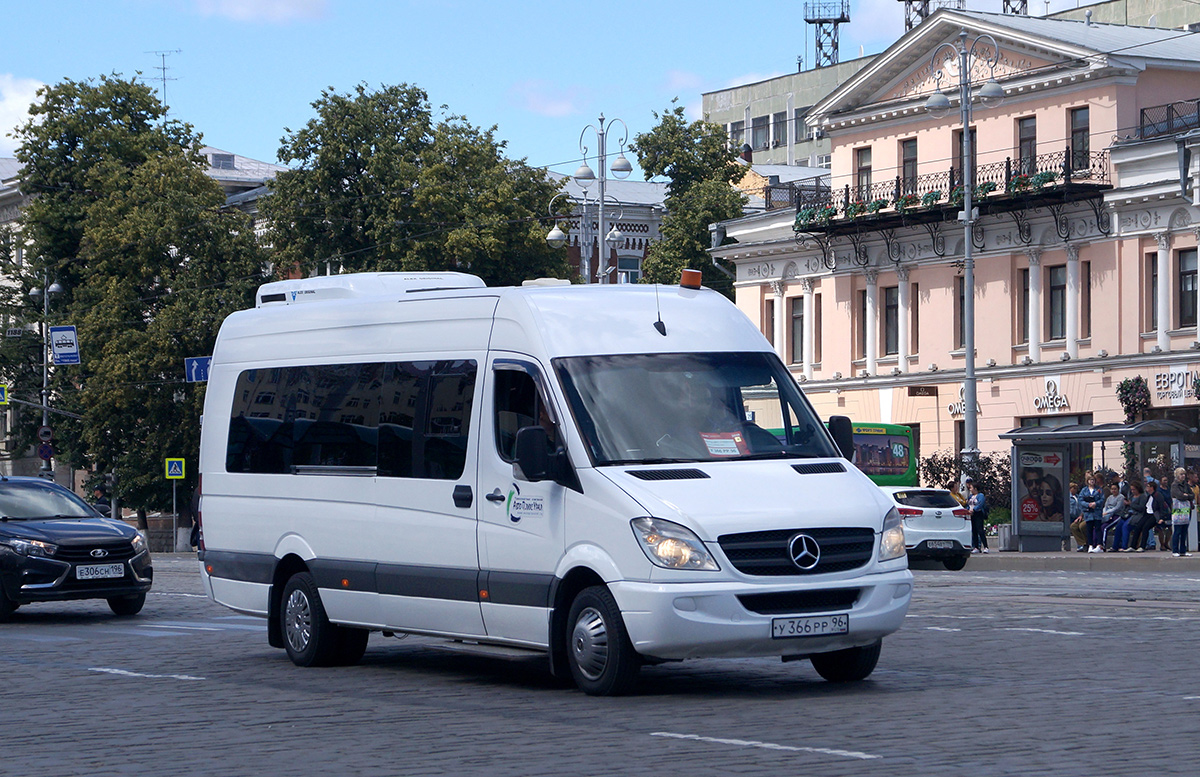 Свердловская область, Луидор-223602 (MB Sprinter) № У 366 РР 96