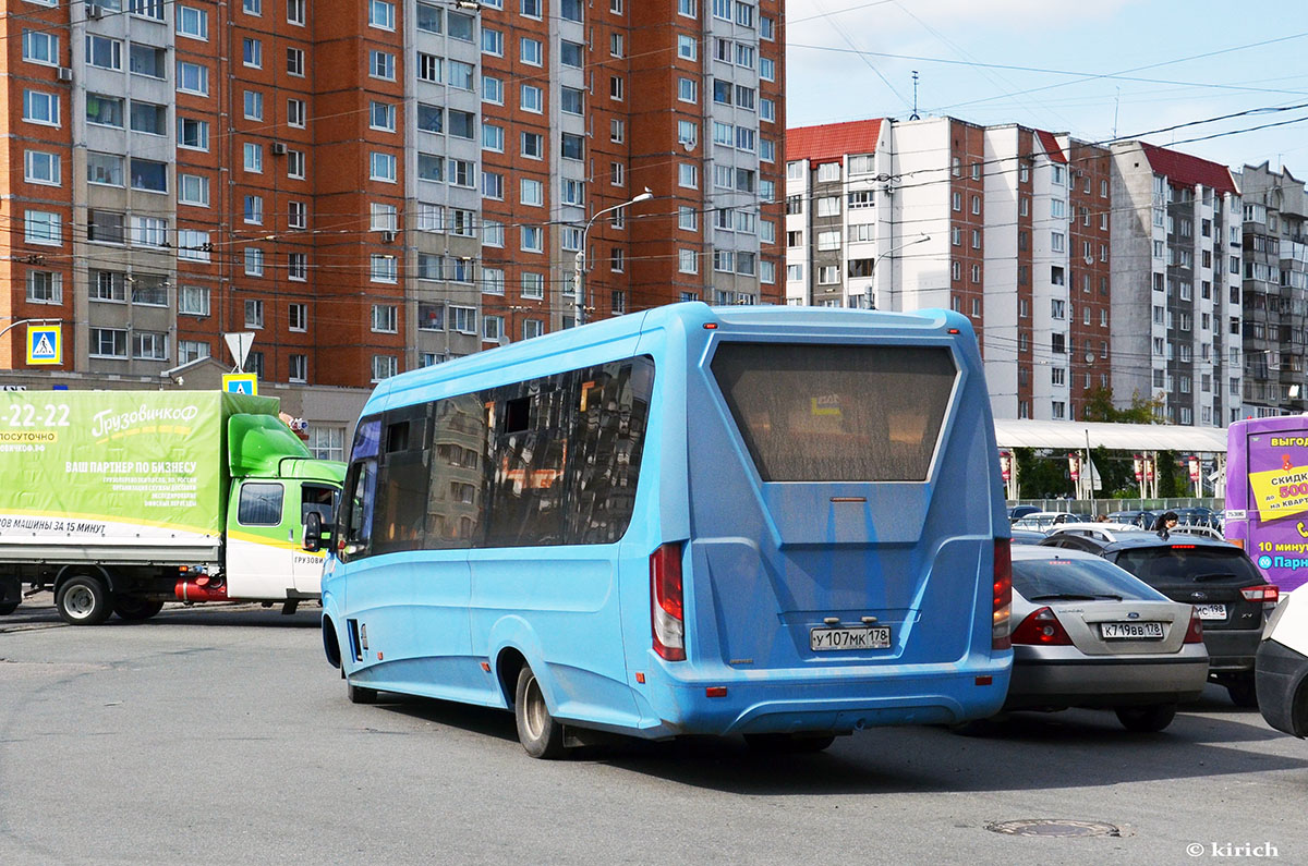 Санкт-Петербург, Нижегородец-VSN800 (IVECO) № У 107 МК 178