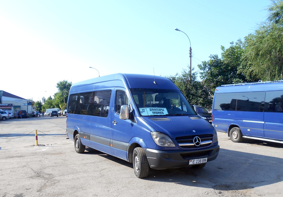 Mercedes Benz Sprinter 311