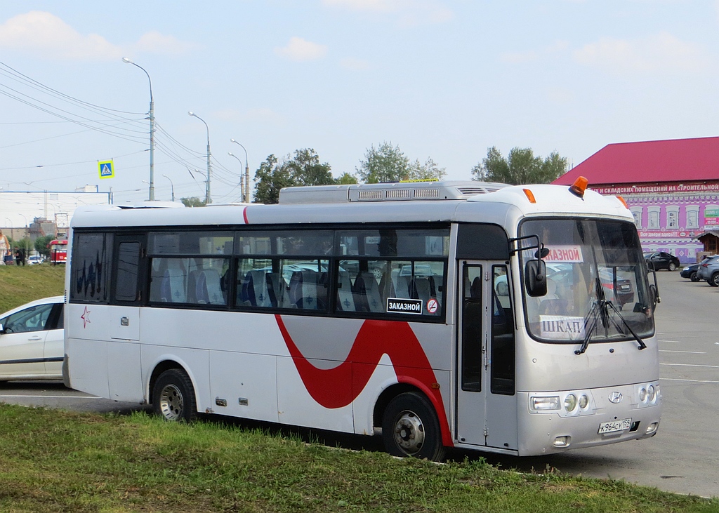 Удмуртия, Hyundai AeroTown № К 964 СУ 159