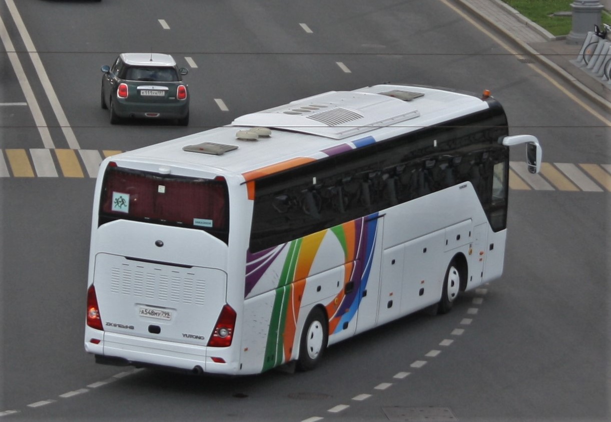 Москва, Yutong ZK6122H9 № А 548 МУ 799