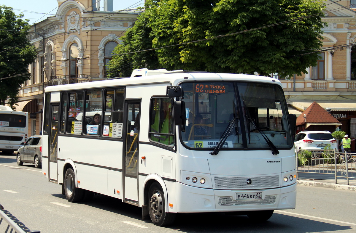 Республика Крым, ПАЗ-320412-04 "Вектор" № В 446 КУ 82