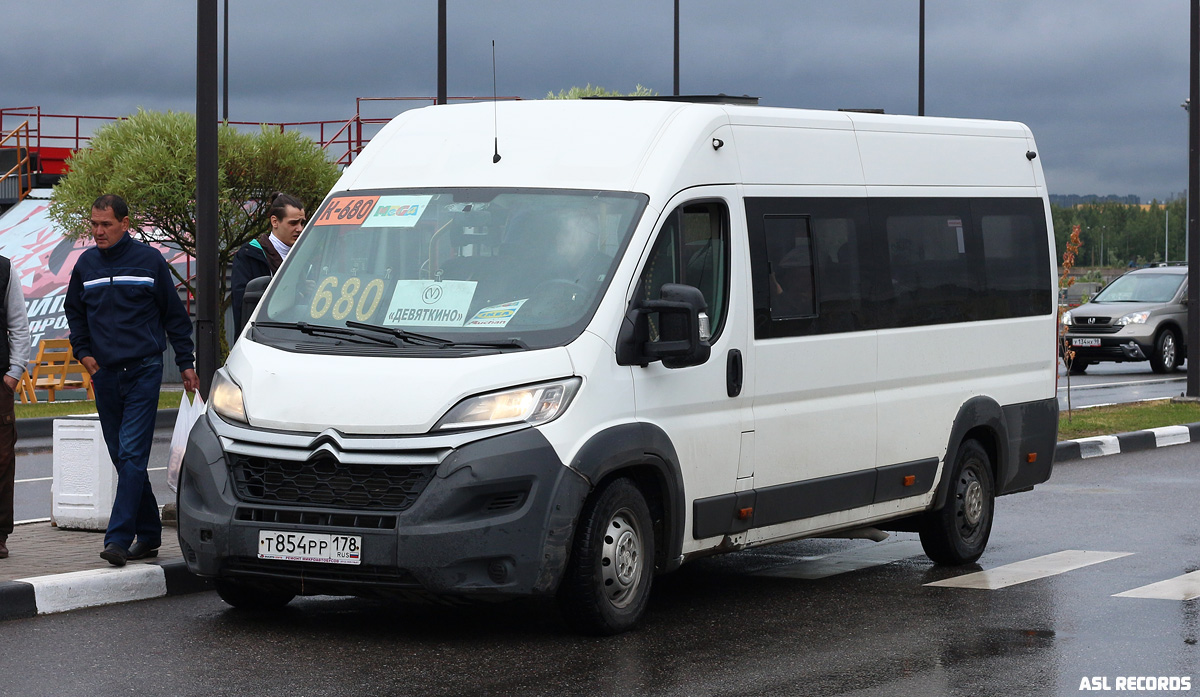 Petrohrad, Nizhegorodets-2227W (Citroёn Jumper) č. Т 854 РР 178