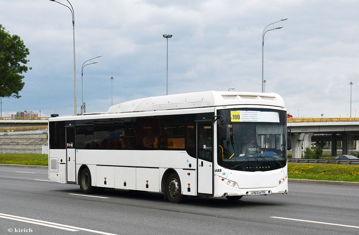 Obwód leningradzki, Volgabus-5285.G2 Nr 4440