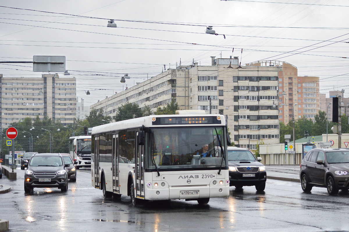 Санкт-Петербург, ЛиАЗ-5292.60 № 2390