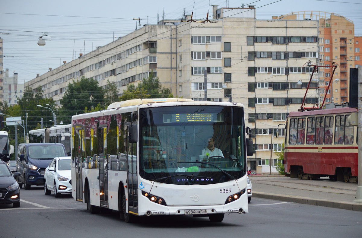 Szentpétervár, Volgabus-5270.05 sz.: 5389