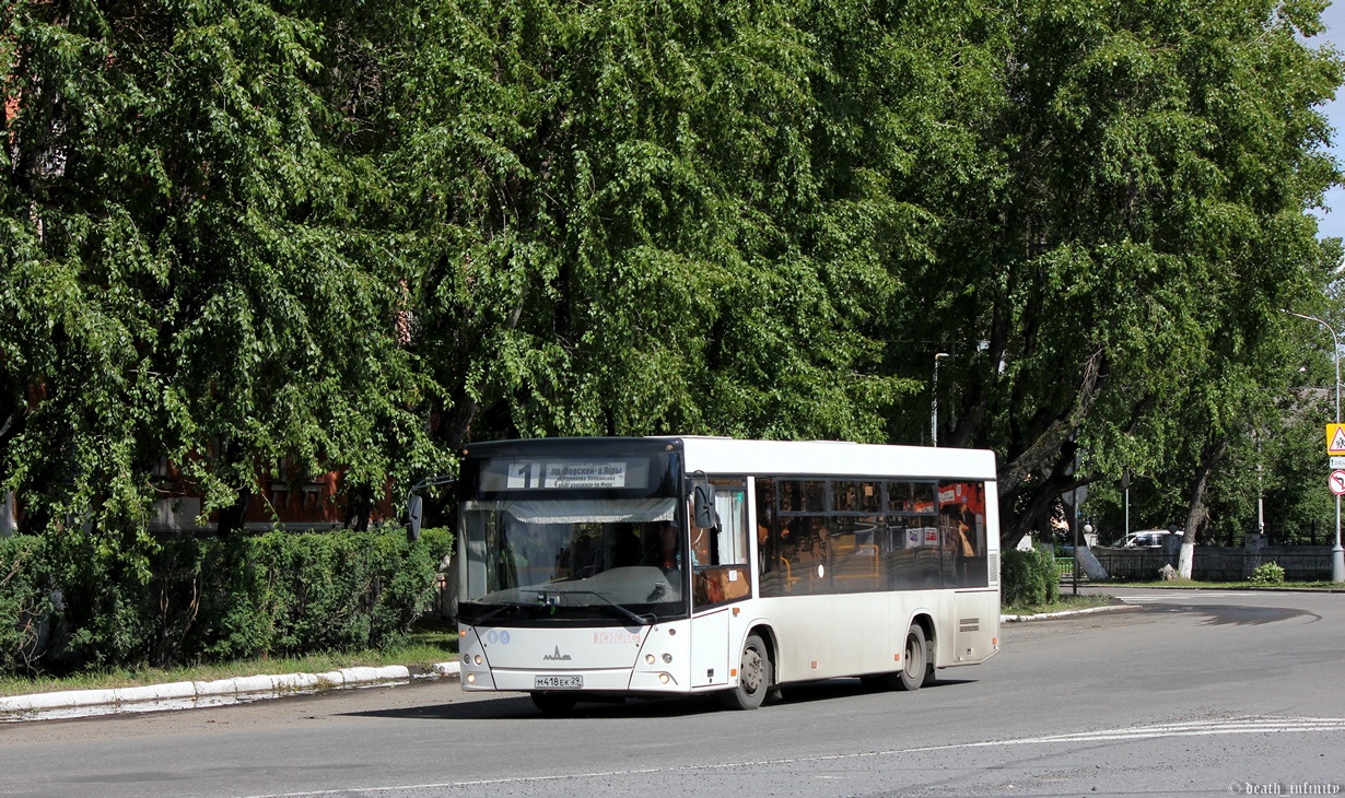 Архангельская область, МАЗ-206.085 № М 418 ЕК 29