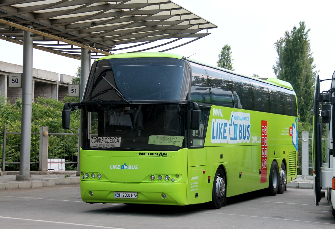 Одесская область, Neoplan PA1 N1116/3H Cityliner H № BH 2500 HA