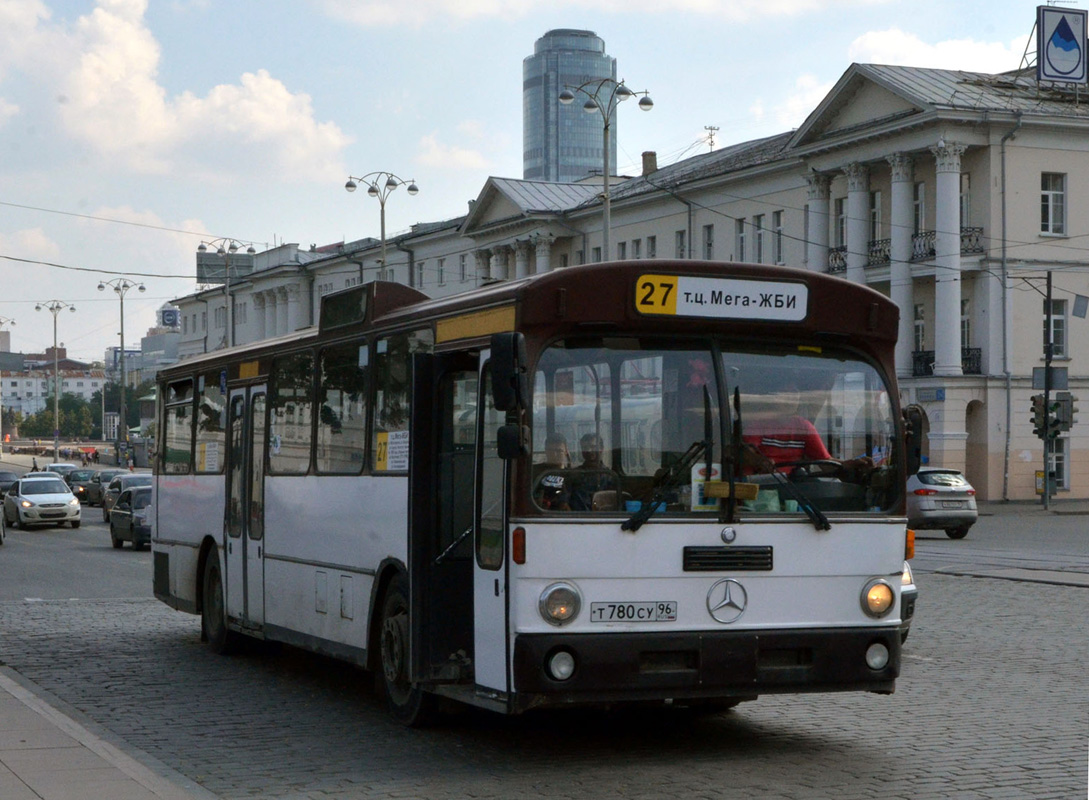 Свердловская область, Mercedes-Benz O305 № Т 780 СУ 96