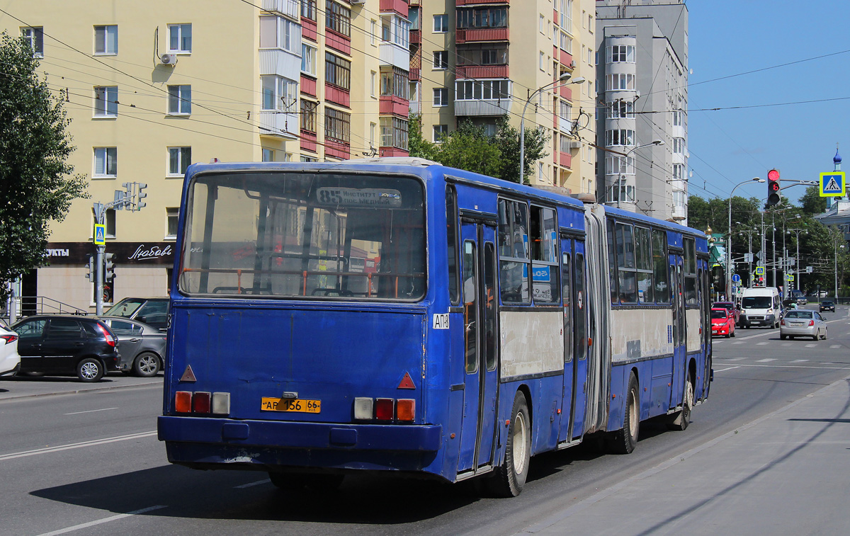 Sverdlovsk region, Ikarus 283.10 Nr. 1098