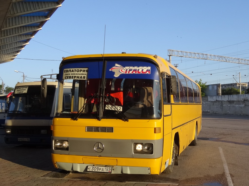 Republic of Crimea, Mercedes-Benz O303-11ÜHE Nr. 92