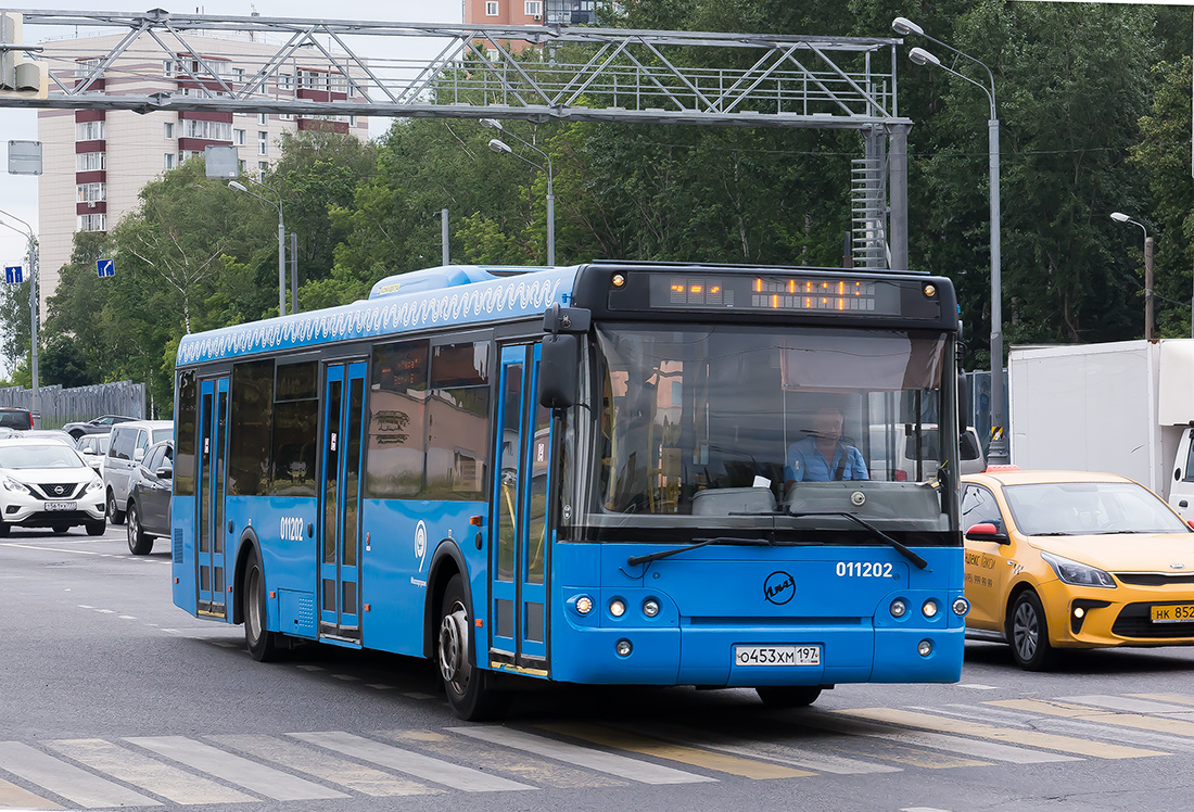 Moskau, LiAZ-5292.22 (2-2-2) Nr. 011202