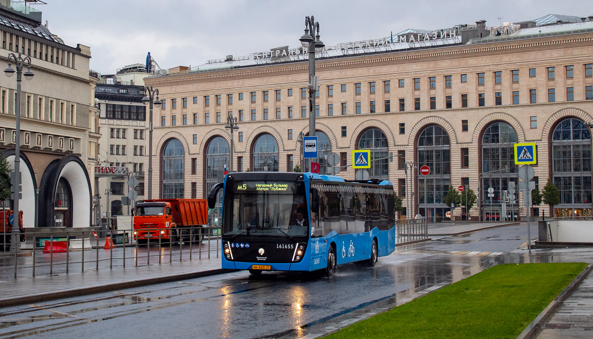 Moskau, NefAZ-5299-40-52 Nr. 161655