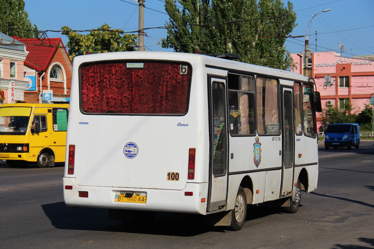 Херсонская область, ХАЗ-3250.02 № 100