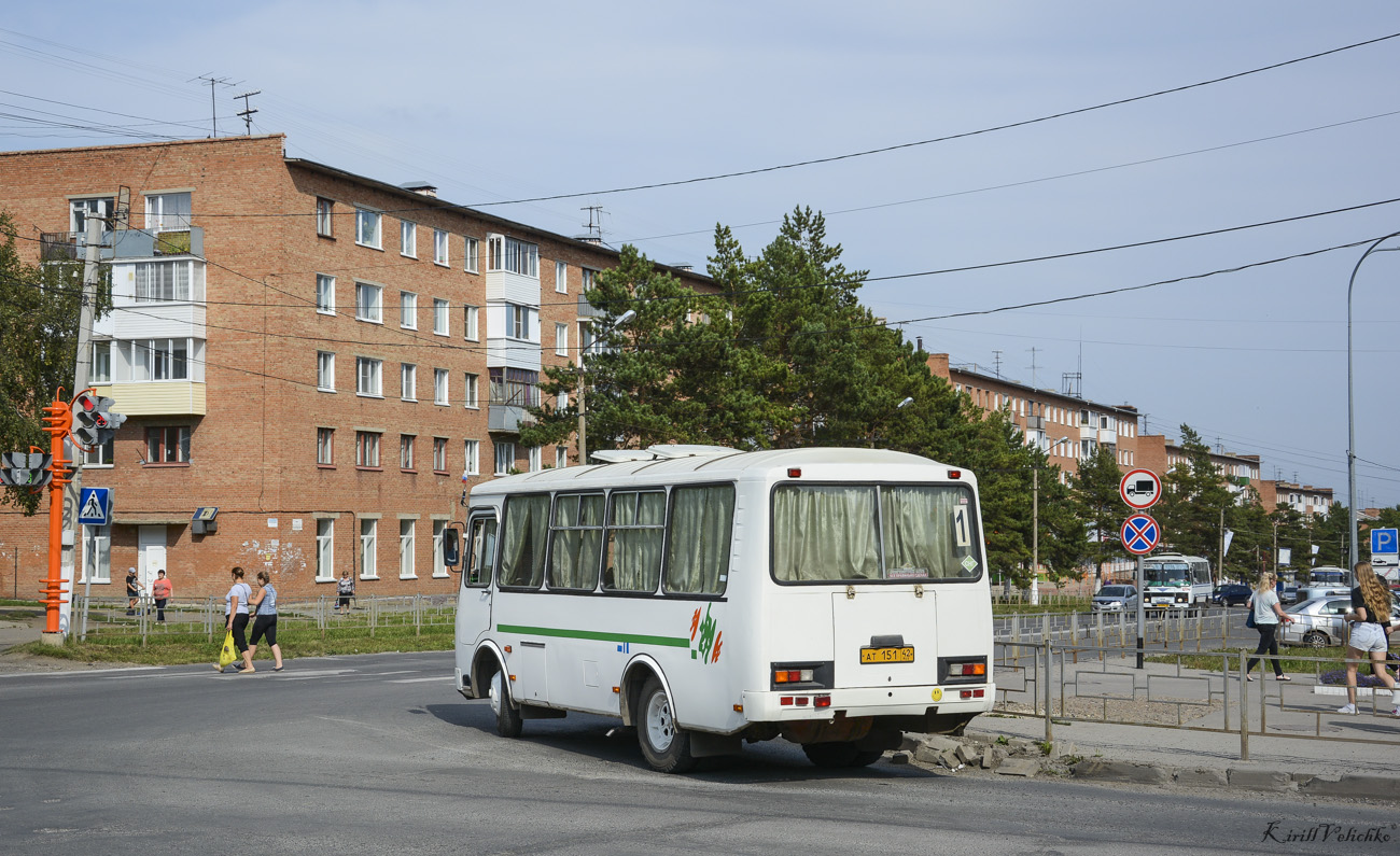 Кемеровская область - Кузбасс, ПАЗ-32053 № 521