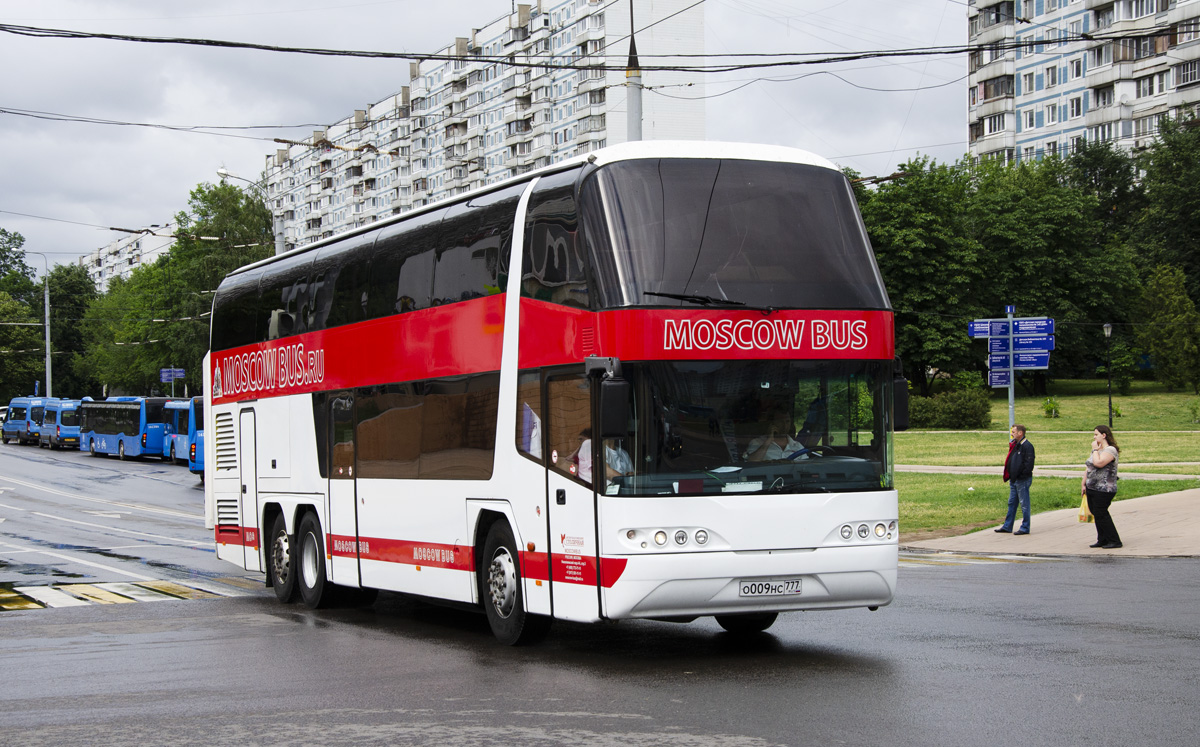 Ростовская область, Neoplan N122/3 Skyliner № О 009 НС 777