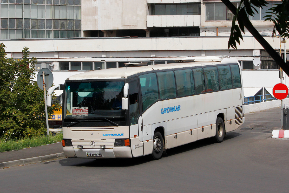 Днепропетровская область, Mercedes-Benz O404-15RH-A № AE 8602 AK