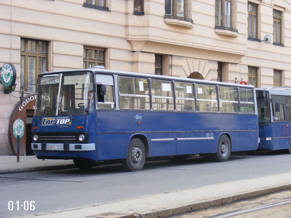 Венгрия, Ikarus 260.45 № 03-33