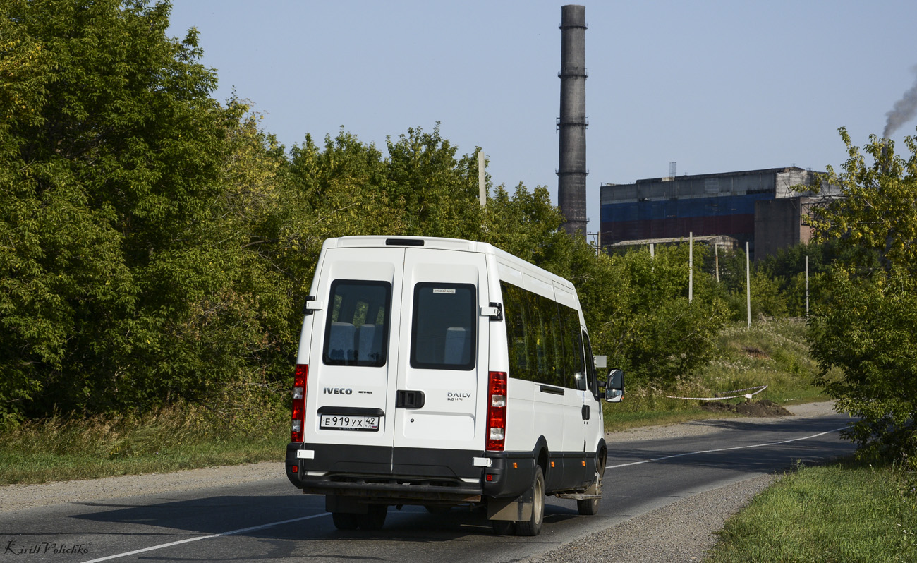 Кемеровская область - Кузбасс, Нижегородец-2227UT (IVECO Daily) № Е 919 УХ 42