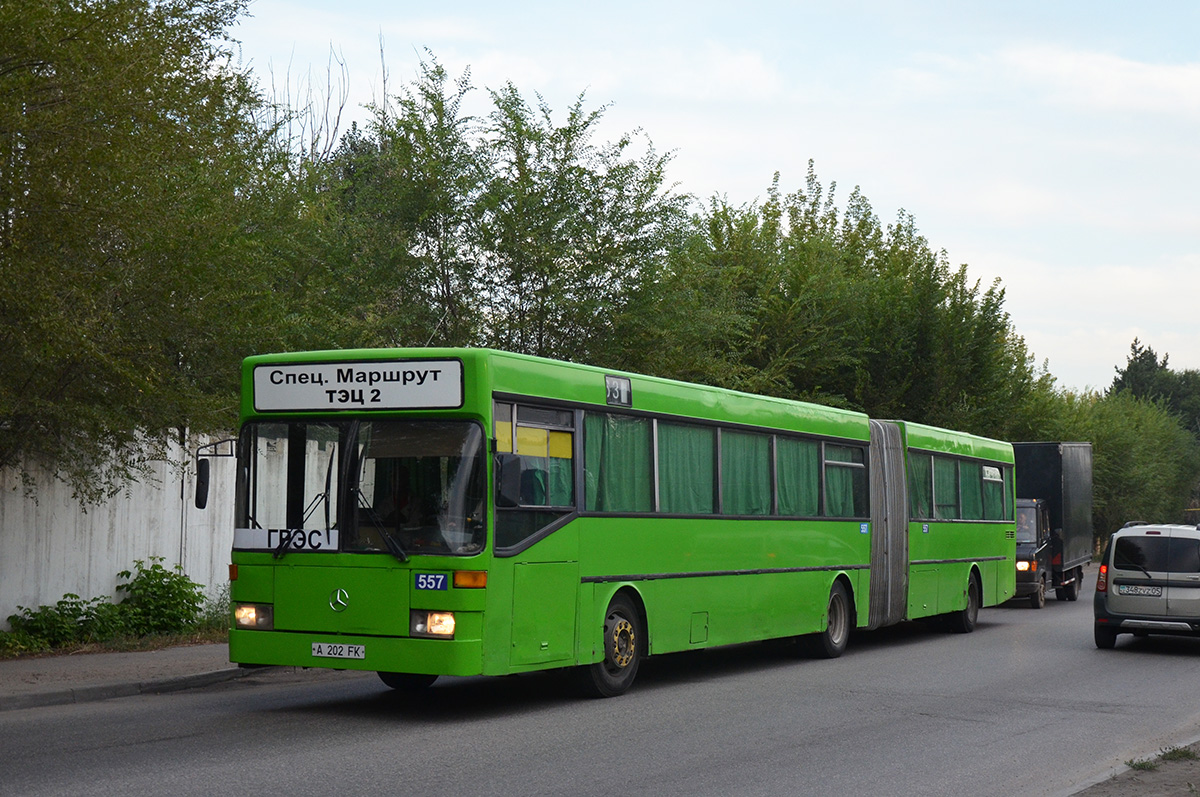 557 автобус спб. Mercedes-Benz o405g Ташкент. Mercedes-Benz o405 131 Ташкент. Автобус 557. Маршрут автобуса 557.