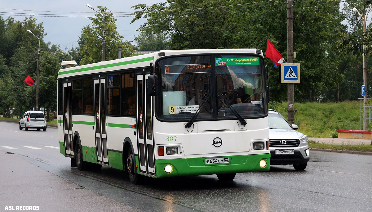 Новгородская область, ЛиАЗ-5256.53 № 307