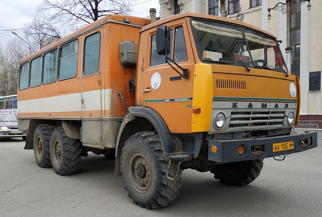 Свердловская область, НефАЗ-4208 № ВА 105 66