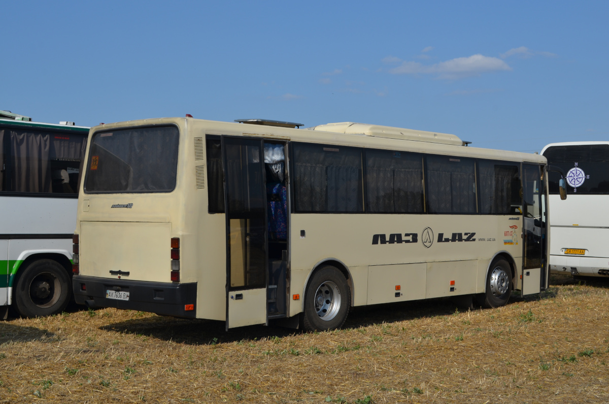 Харьковская область, ЛАЗ-4207FL "Лайнер-10" № AX 7636 BX
