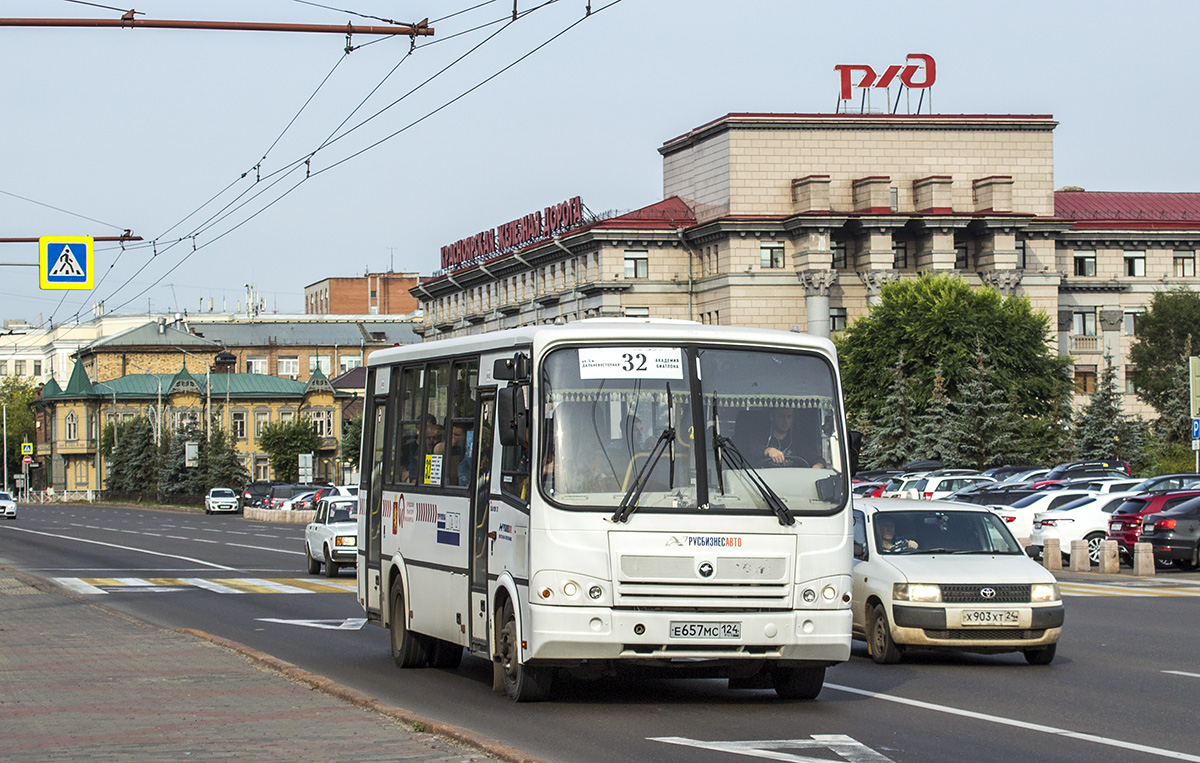 Kraj Krasnojarski, PAZ-320412-05 Nr Е 657 МС 124