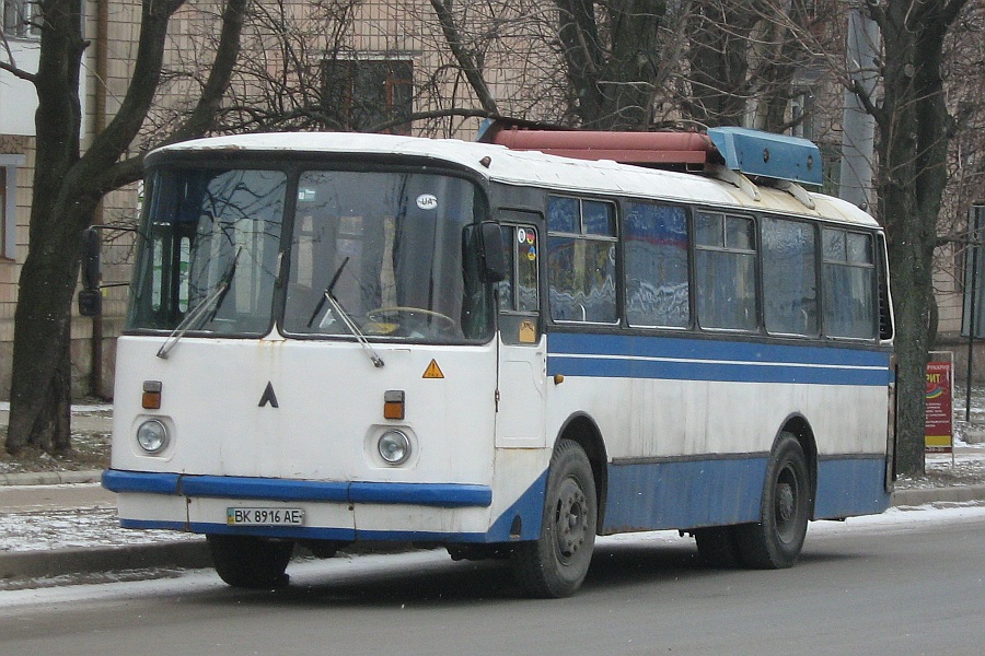 Ровненская область, ЛАЗ-695НГ № BK 8916 AE