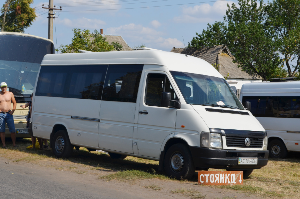 Днепропетровская область, Volkswagen LT35 № AE 7014 BH