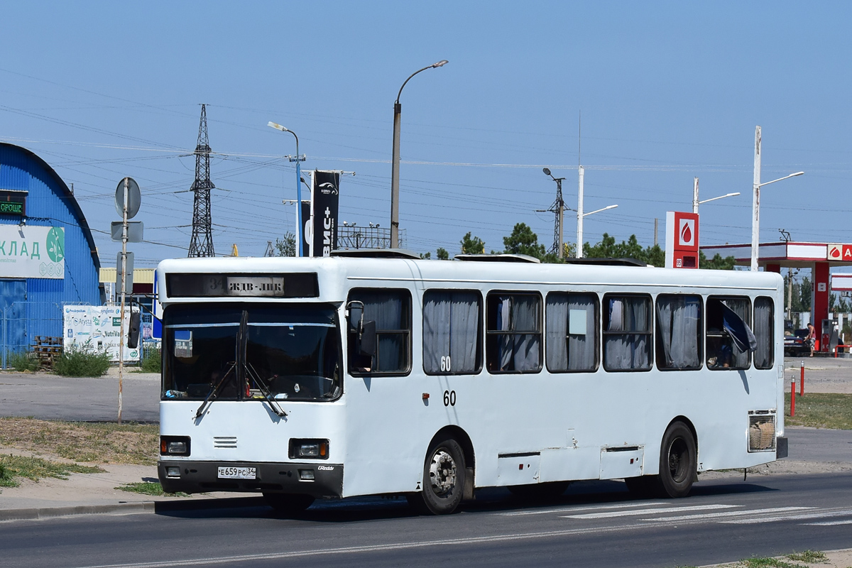 Волгоградская область, Волжанин-5270-10-02 № 60