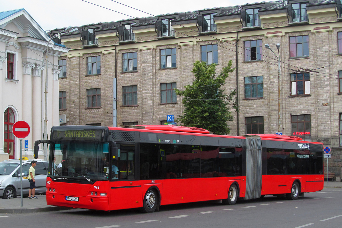 Litvánia, Neoplan N4421/3 Centroliner sz.: 992