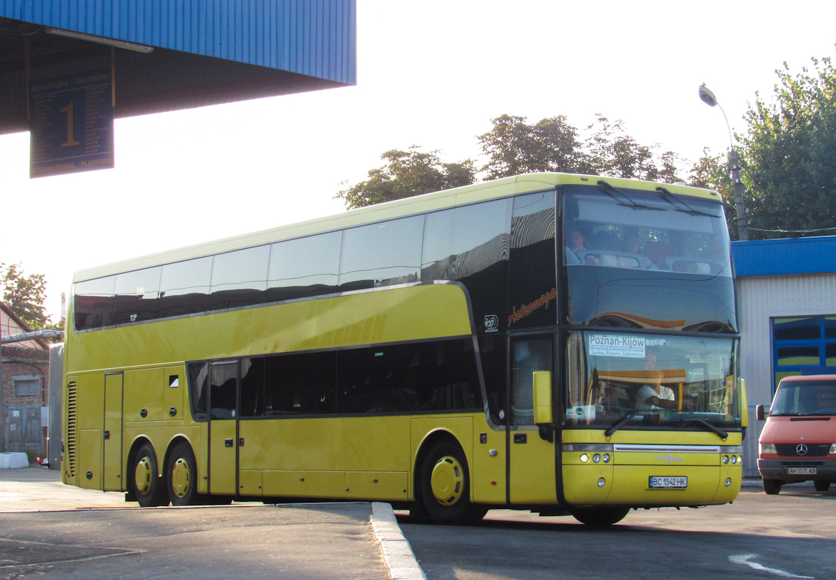 Львовская область, Van Hool TD927 Astromega № BC 1542 HK