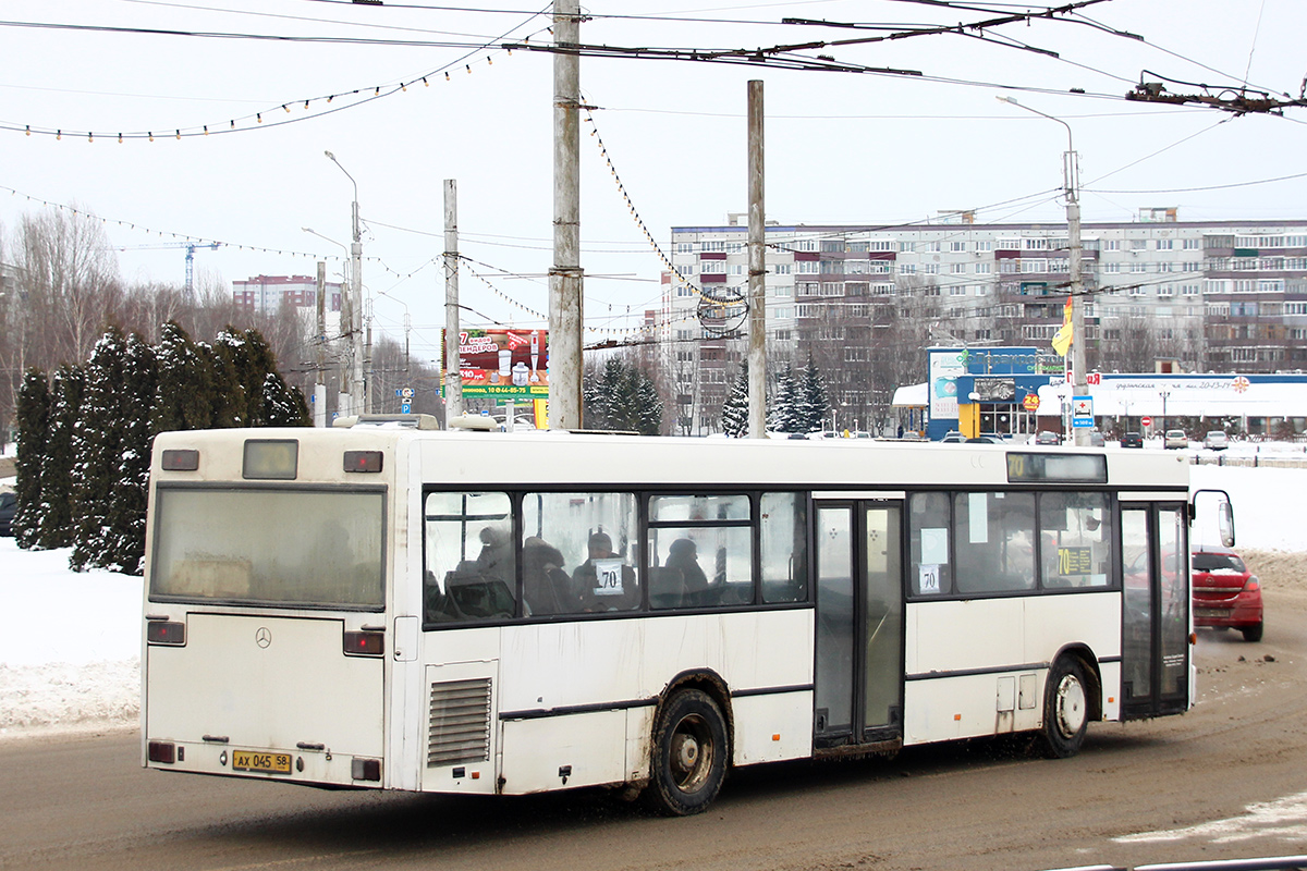 Пензенская область, Mercedes-Benz O405N № АХ 045 58