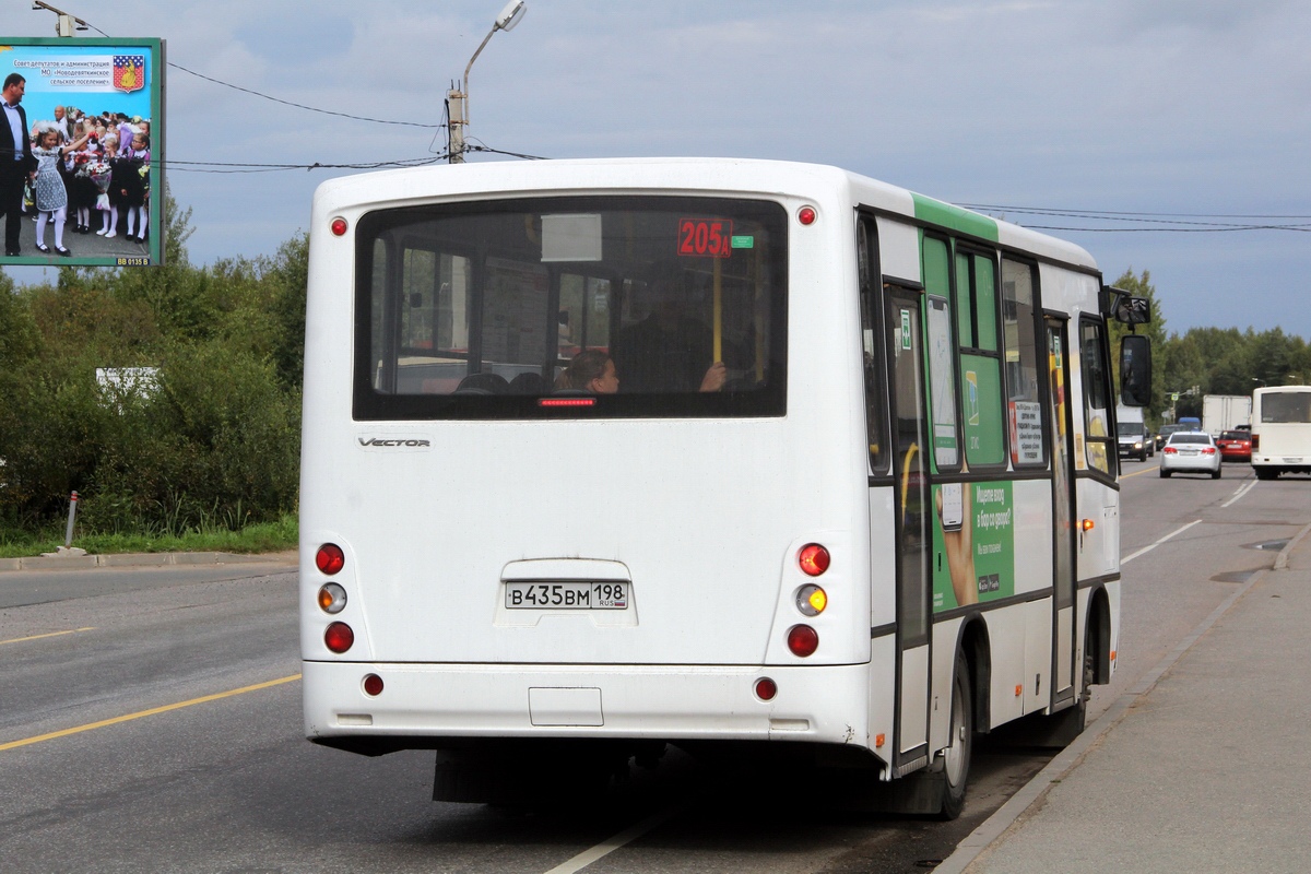 Санкт-Петербург, ПАЗ-320402-05 "Вектор" № В 435 ВМ 198