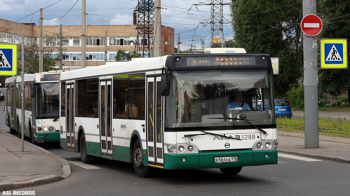 Санкт-Петербург, ЛиАЗ-5292.60 № 5288