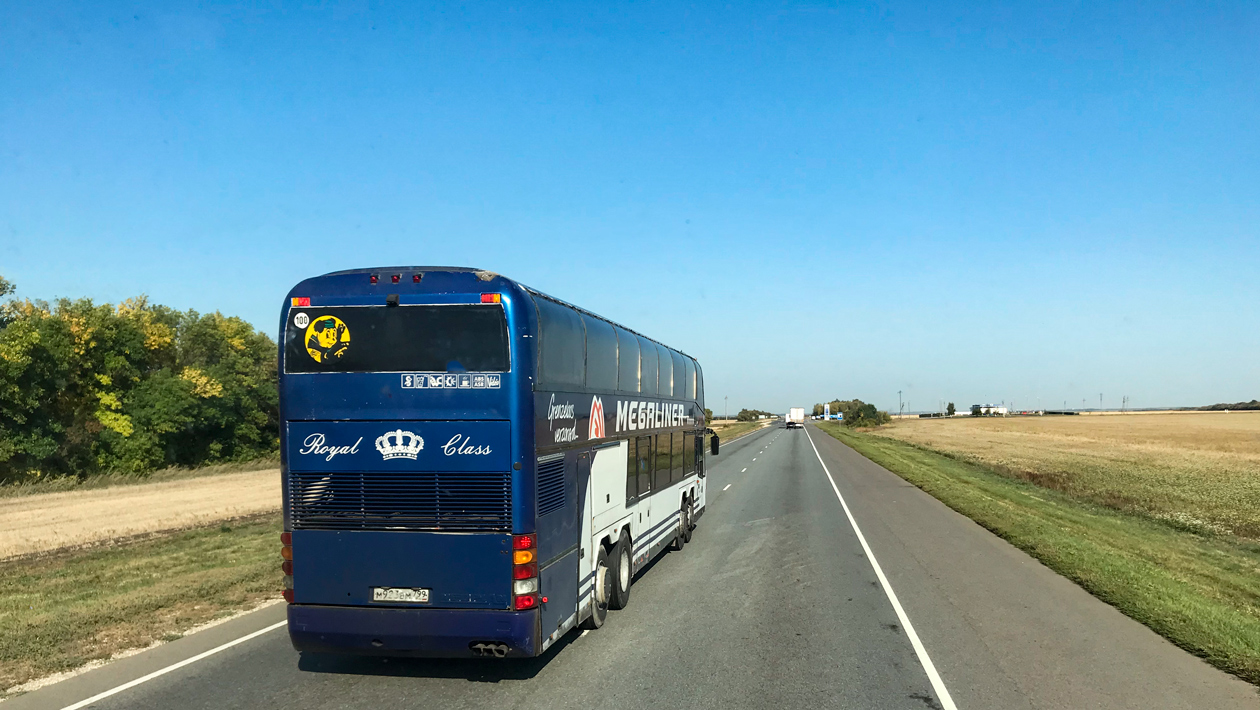 Дагестан, Neoplan N128/4 Megaliner № М 923 ВМ 799