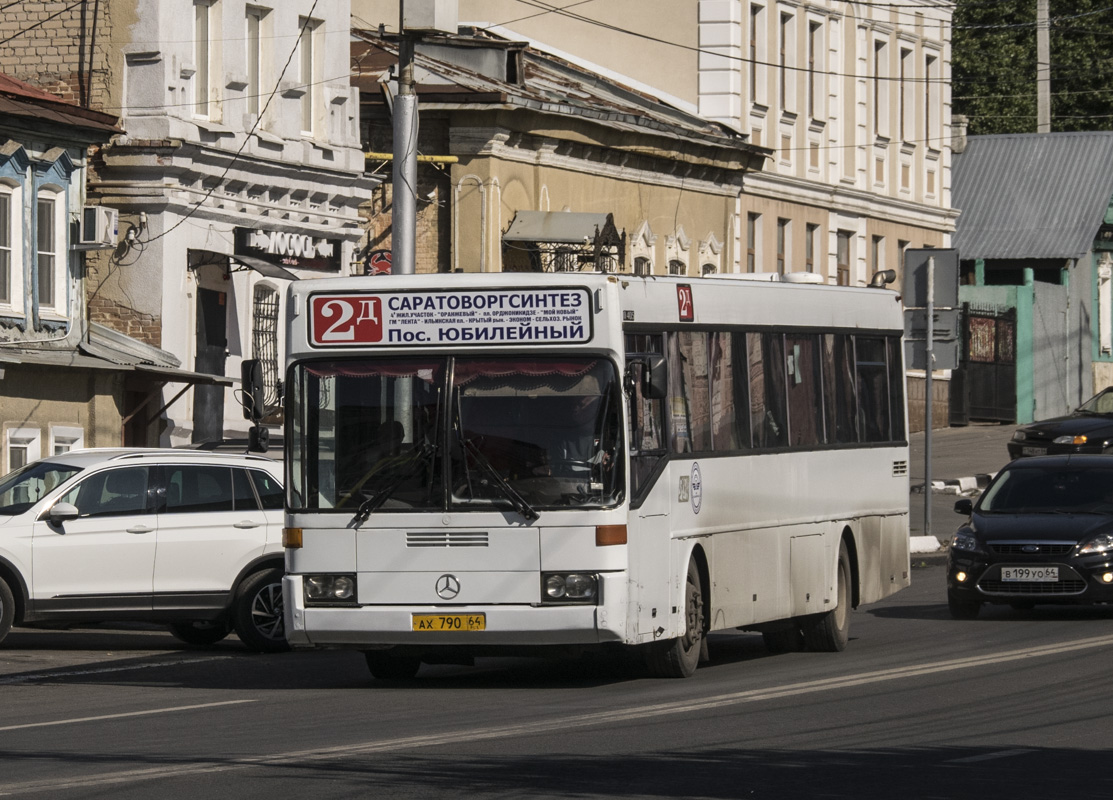 Saratov region, Mercedes-Benz O405 # АХ 790 64